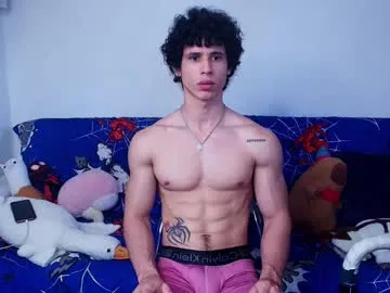 arnold_black69 chat room preview