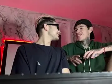 arteemiis chat room preview