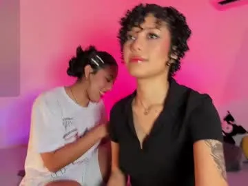 gina_akemi – webcam model profile photo Image 11