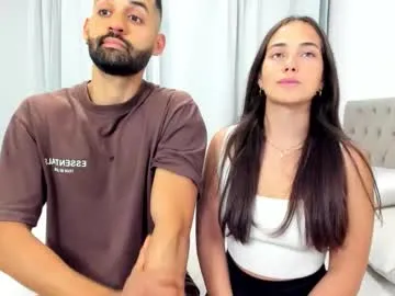 thifa2x – webcam model profile photo Image 11