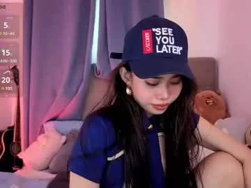 sherylov – webcam model profile photo Image 4