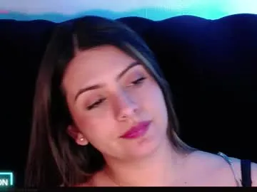 naty_model25 – webcam model profile photo Image 14