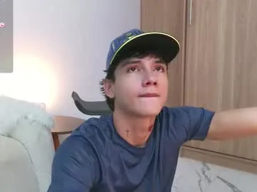 emmahenderson chat room preview Image 14