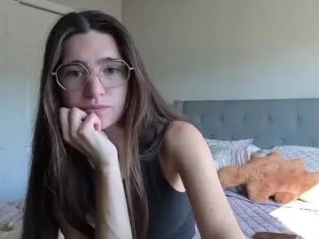 little_effy18_ chat room preview Image 19