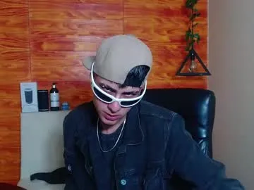 bastiaan_28 – webcam model profile photo