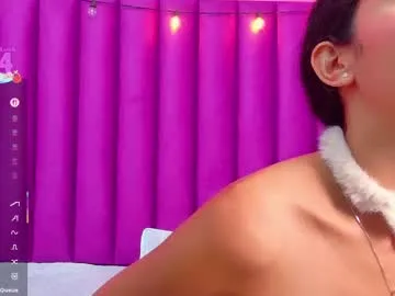 oops_my_english – webcam model profile photo Image 10