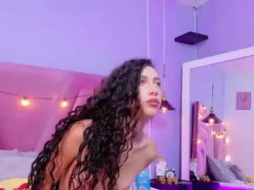 oops_my_english – webcam model profile photo Image 7