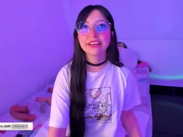 bella_hayes chat room preview Image 11