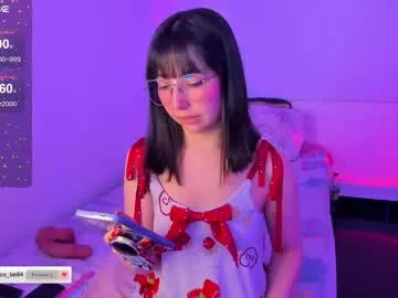 bella_hayes chat room preview Image 12