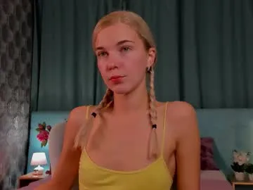 kristalina5 – webcam model profile photo Image 14