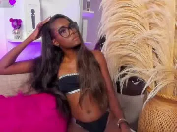 sareandrob – webcam model profile photo Image 8