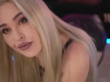 megan_myersss chat room preview Image 4