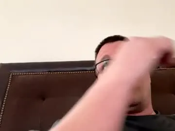 bigger22332233 – webcam model profile photo