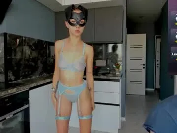 gina_akemi – webcam model profile photo Image 15