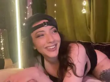 sareandrob – webcam model profile photo Image 6