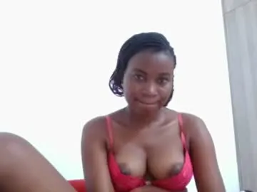 little_effy18_ chat room preview Image 7