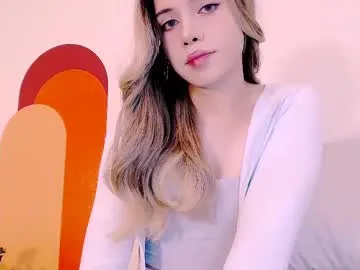 little_effy18_ chat room preview Image 11