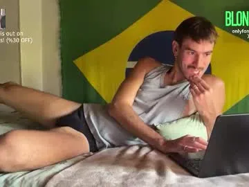 pluffygirl chat room preview Image 16