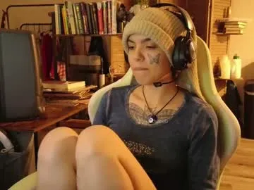 bluedweeb Image 13
