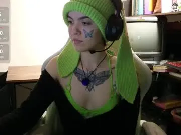 bluedweeb Image 7
