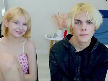 LolaBriink – webcam model profile photo Image 16