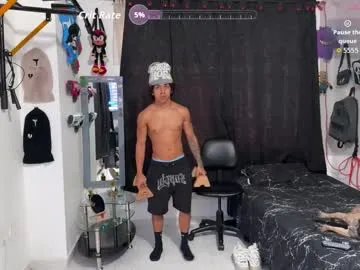 miss_soffy chat room preview Image 18