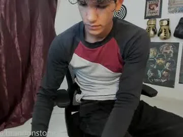 little_effy18_ chat room preview Image 10