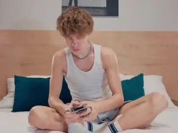 sladkoezka – webcam model profile photo Image 15