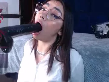 helenn_garciaa – webcam model profile photo Image 3