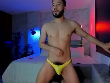 uwuxo – webcam model profile photo Image 12