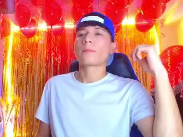 sigmasian – webcam model profile photo Image 12