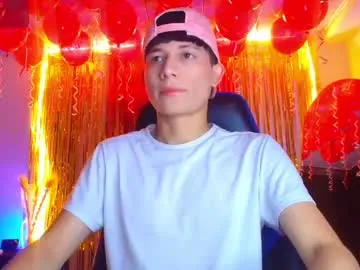 sigmasian – webcam model profile photo Image 13