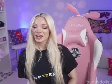 lancesworld chat room preview Image 5