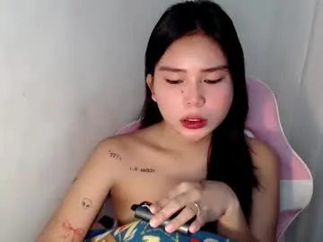 isabel_roux chat room preview Image 16