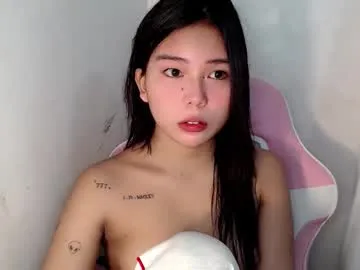 isabel_roux chat room preview Image 17