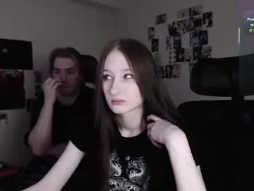 camcoupgang Image 14