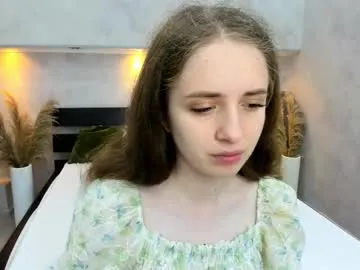 tiffy_fox – webcam model profile photo Image 4