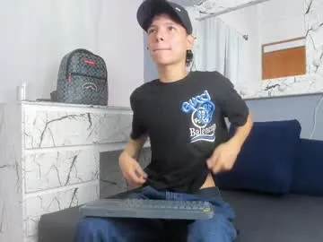 sladkoezka – webcam model profile photo Image 2