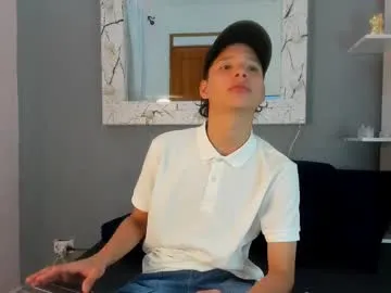 sladkoezka – webcam model profile photo Image 8