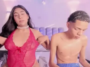 sareandrob – webcam model profile photo Image 19