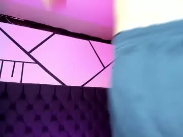 sareandrob – webcam model profile photo Image 2