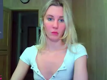 ava_delightt – webcam model profile photo Image 4