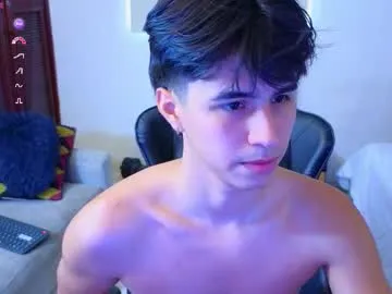 little_effy18_ chat room preview Image 12