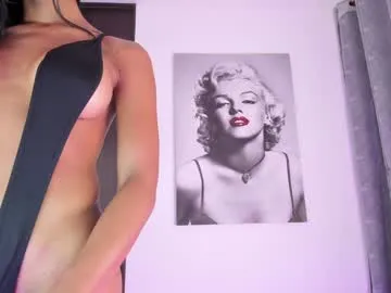 carolyne_sweet chat room preview