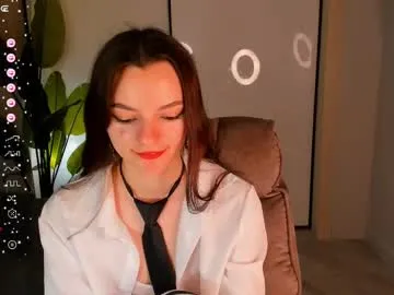 caseykissing Image 15