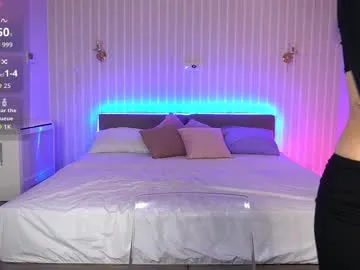 sigmasian – webcam model profile photo Image 15