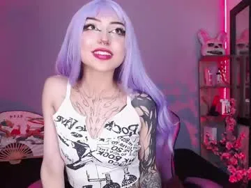 cati_petite Image 6