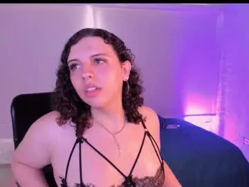 oops_my_english – webcam model profile photo Image 11