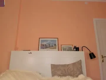 megan_galactica – webcam model profile photo Image 15