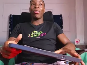 sladkoezka – webcam model profile photo Image 19